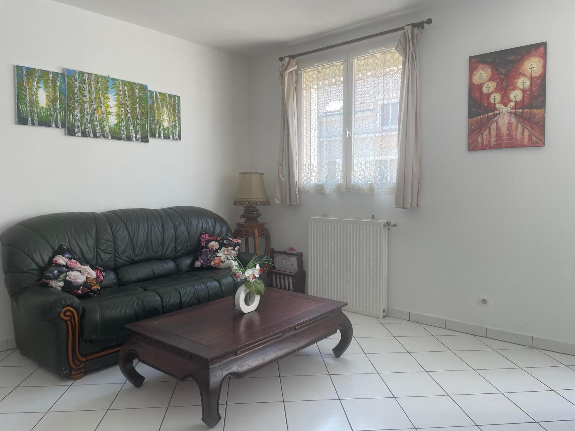 Location Chambre Double Dans Appartement - แซร์ฌี ภายนอก รูปภาพ